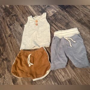 Lulu + roo bundle size 12-18 months